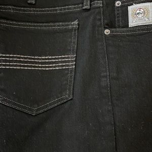 Men’s Cinch silver label black jeans. Worn once. Dry cleaned with crease 32x34